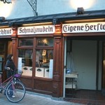 café